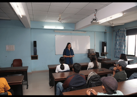 L J Institute of Media and Communications Ahmedabad DIC workshop photo 10